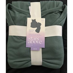 NWT stars above soft pajama set